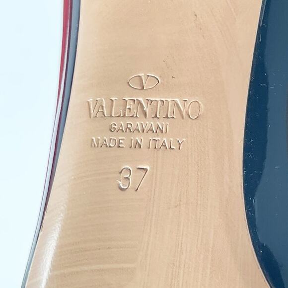 Valentino Garavani Black Patent Leather One Stud Pointed Toe Pump Heel EU 37 - Picture 13 of 14